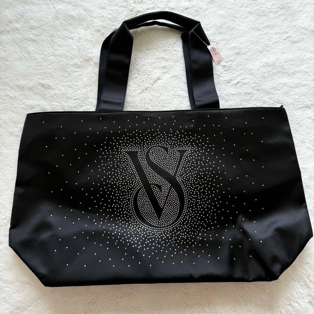NWT!!! Victoria’s Secret women tote bag Retail 59$